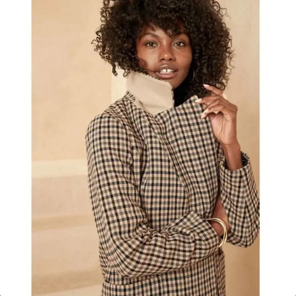 Banana Republic | Italian Double Faced Top Coat Camel/Black Plaid - Sz L Petite - Picture 2 of 15